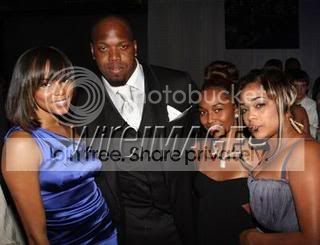 Gridiron Gals: Pics From Terrel...