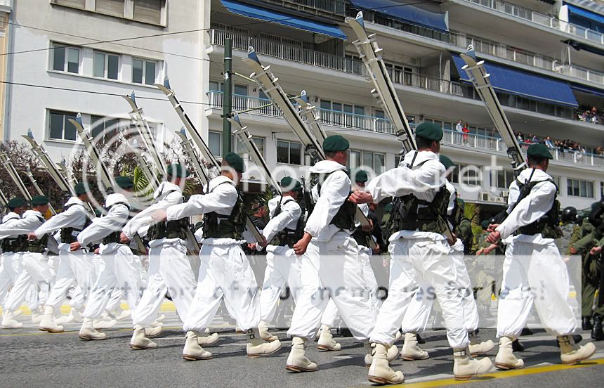 IMG_7628_LOW.jpg image by ALCATRAZ_GR